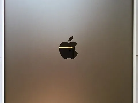 Игра Badland для iPad