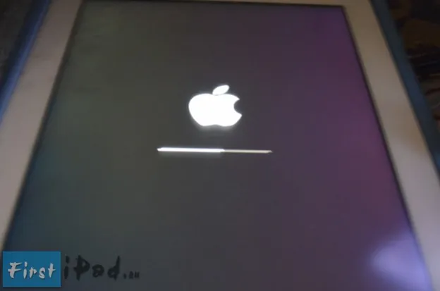 Загрузка файлов ОС iOS7 после включения
